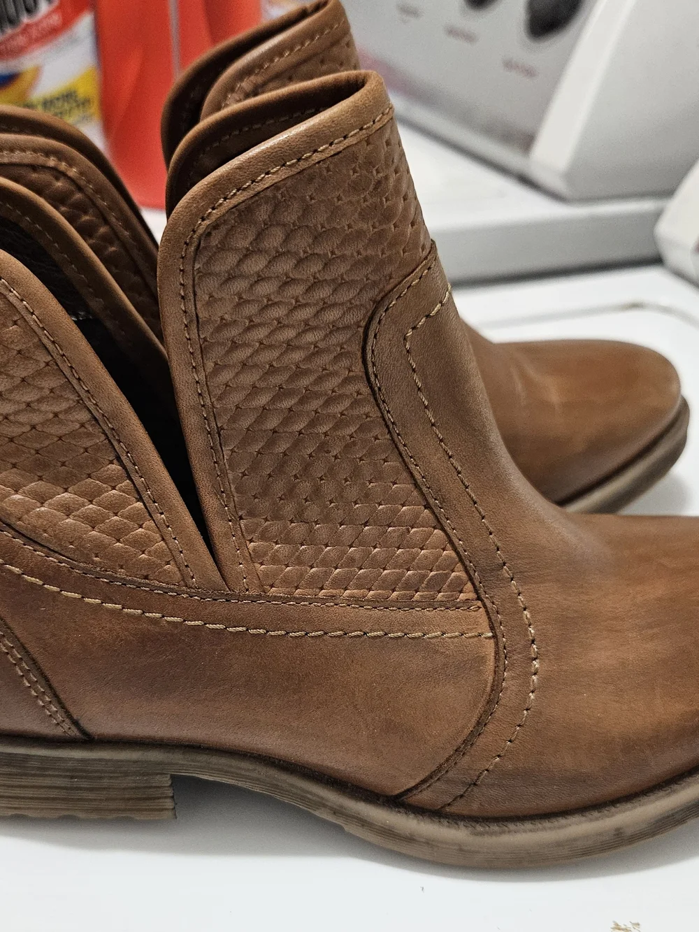 Roan Womens Brown Leather Cutout Ankle Boots Size 7